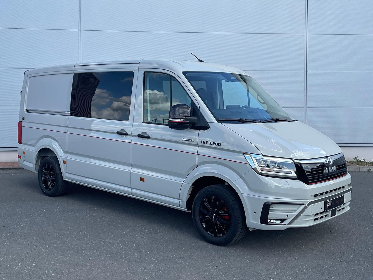 MAN TGE 3.200 L3H2 MIXTO 4x4 Individual S ACC STHZ - فان, الشاحنات الصغيرة كابينة مزدوجة: صورة 2 MAN TGE 3.200 L3H2 MIXTO 4x4 Individual S ACC STHZ - فان, الشاحنات الصغيرة كابينة مزدوجة: صورة 2