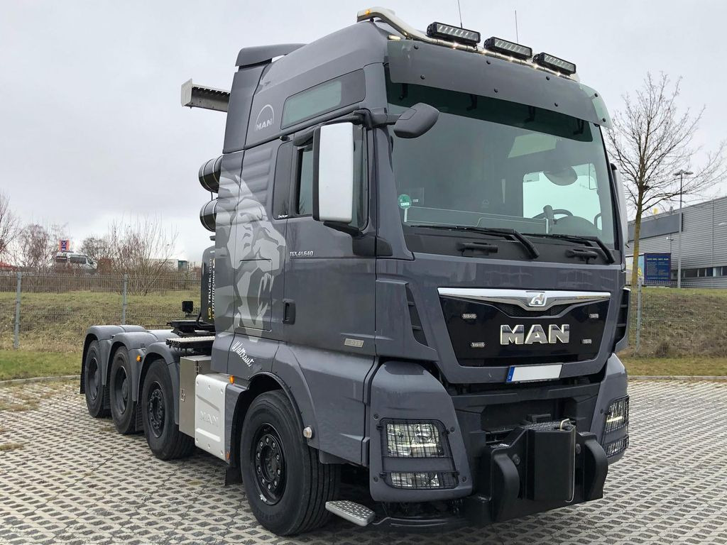 MAN TGX 41.640 8x4 Euro 6,Schwerlast 250t - وحدة جر: صورة 1 MAN TGX 41.640 8x4 Euro 6,Schwerlast 250t - وحدة جر: صورة 1
