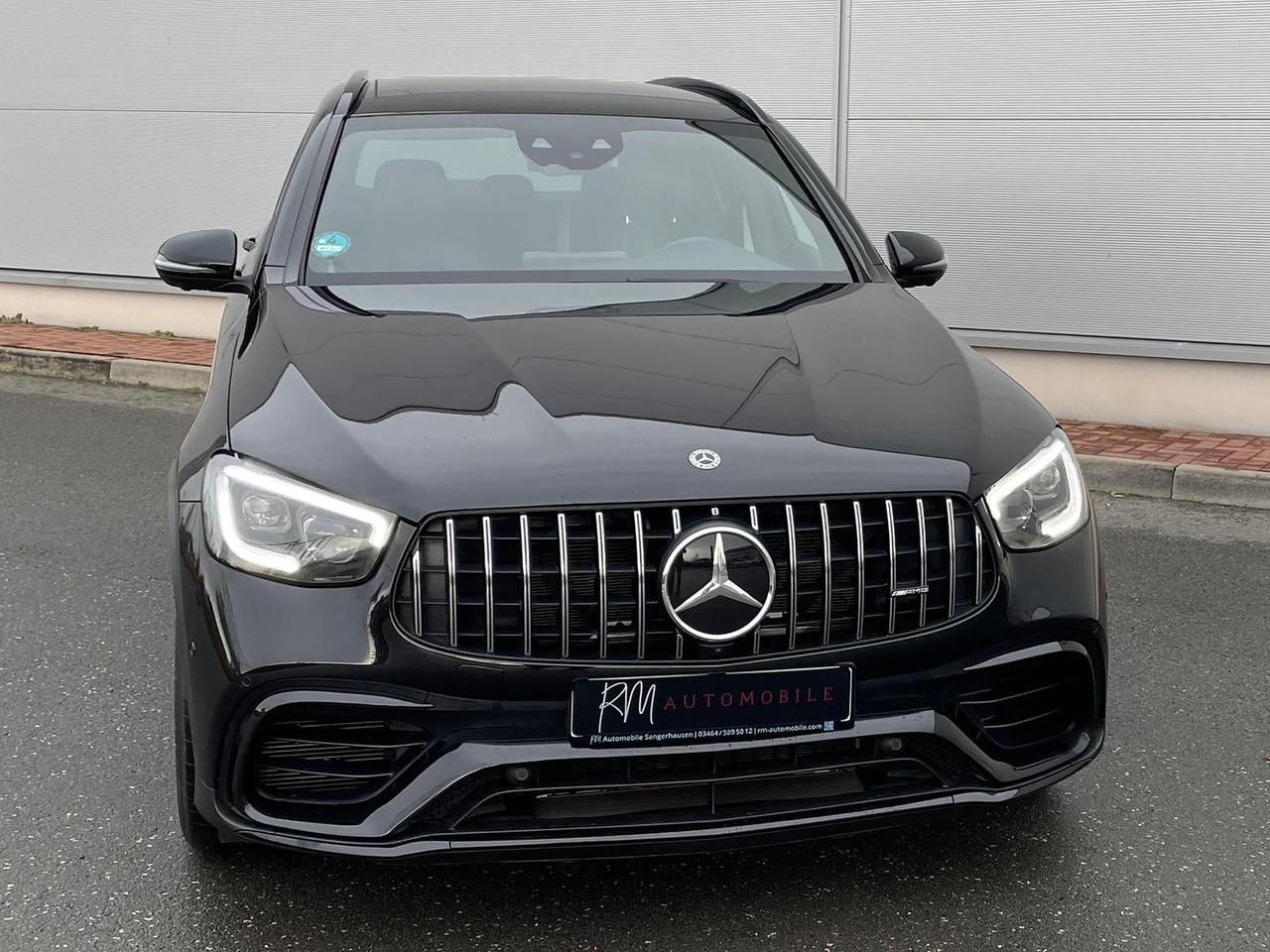 Mercedes-Benz GLC 63 AMG GLC 63 S AMG 4Matic LEDER PANO SITZHZ - سيارة دفع رباعي: صورة 3 Mercedes-Benz GLC 63 AMG GLC 63 S AMG 4Matic LEDER PANO SITZHZ - سيارة دفع رباعي: صورة 3