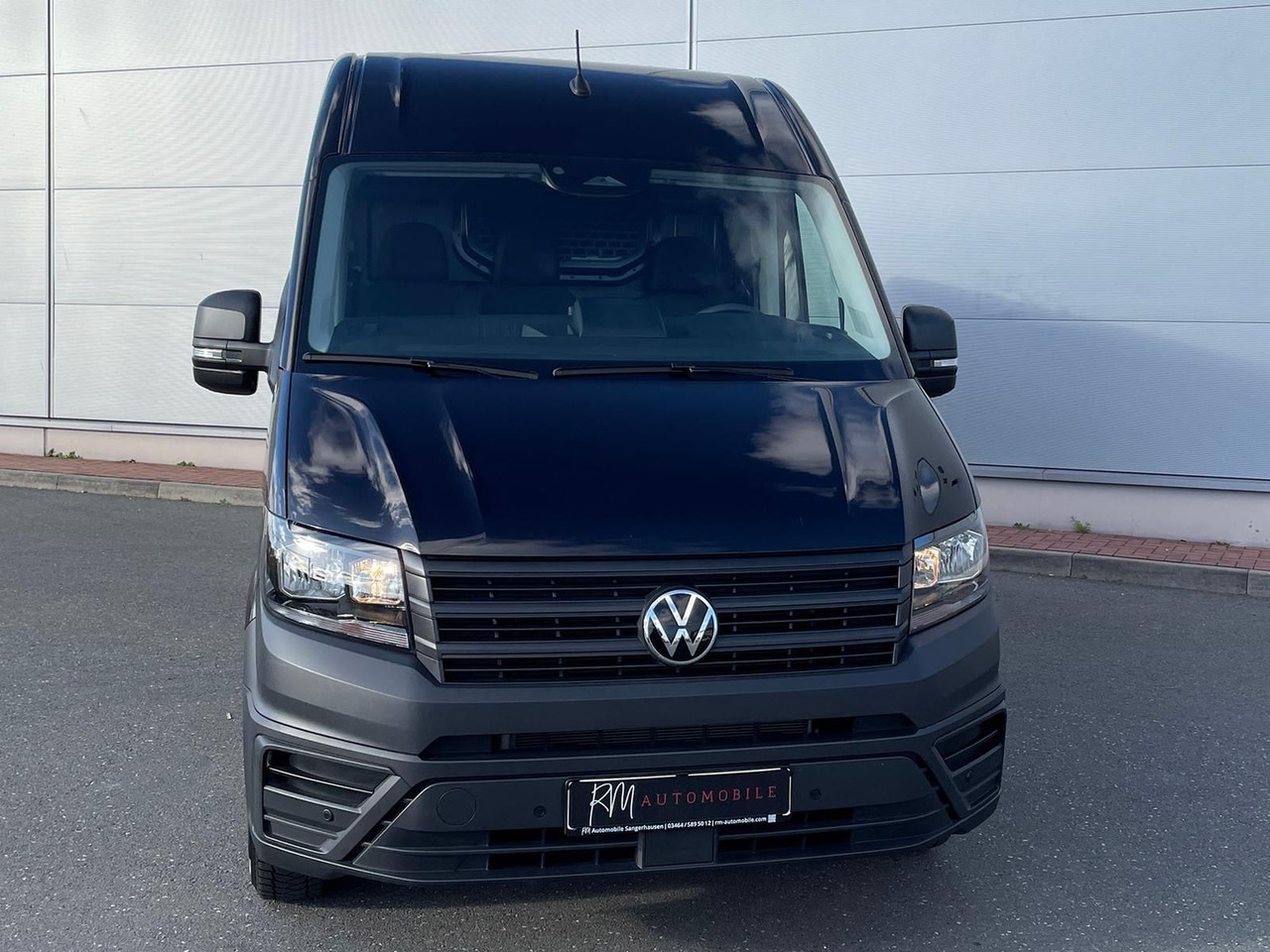 Volkswagen Crafter Kasten 35 L4H3 NAV SITZHZ AHK DAB KAMERA - فان: صورة 4 Volkswagen Crafter Kasten 35 L4H3 NAV SITZHZ AHK DAB KAMERA - فان: صورة 4