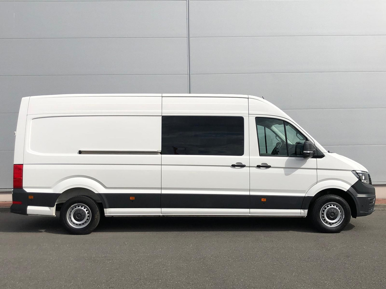 Volkswagen Crafter MIXTO 35 L4H3 KAMERA KLIMA SITZHZ DAB - فان, الشاحنات الصغيرة كابينة مزدوجة: صورة 4 Volkswagen Crafter MIXTO 35 L4H3 KAMERA KLIMA SITZHZ DAB - فان, الشاحنات الصغيرة كابينة مزدوجة: صورة 4