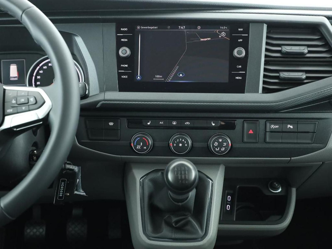 Volkswagen T6.1 Transporter Kombi KR LED STANDHZ ACC NAVI - سيارة ستيشن: صورة 5 Volkswagen T6.1 Transporter Kombi KR LED STANDHZ ACC NAVI - سيارة ستيشن: صورة 5