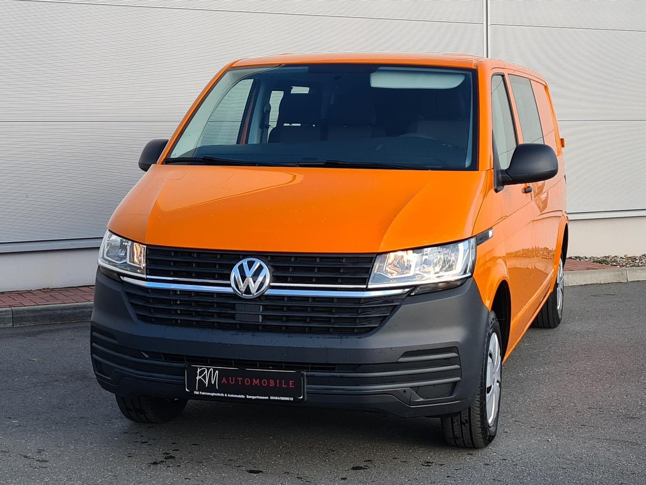 Volkswagen T6.1 Transporter MIXTO lang LED PDC KLIMA SITZH - سيارة: صورة 4 Volkswagen T6.1 Transporter MIXTO lang LED PDC KLIMA SITZH - سيارة: صورة 4