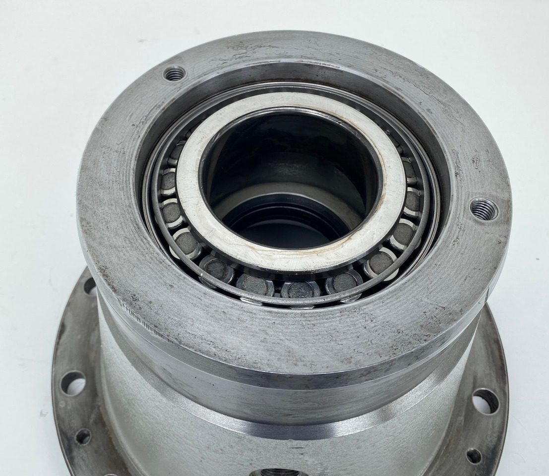 محرك سوينغ - حفار زحاف Liebherr Abtriebswellengehäuse ID-Nr.9442356 and Kegelrollenlager ID-Nr.746201501 - ID-Nr.746231101.: صورة 11