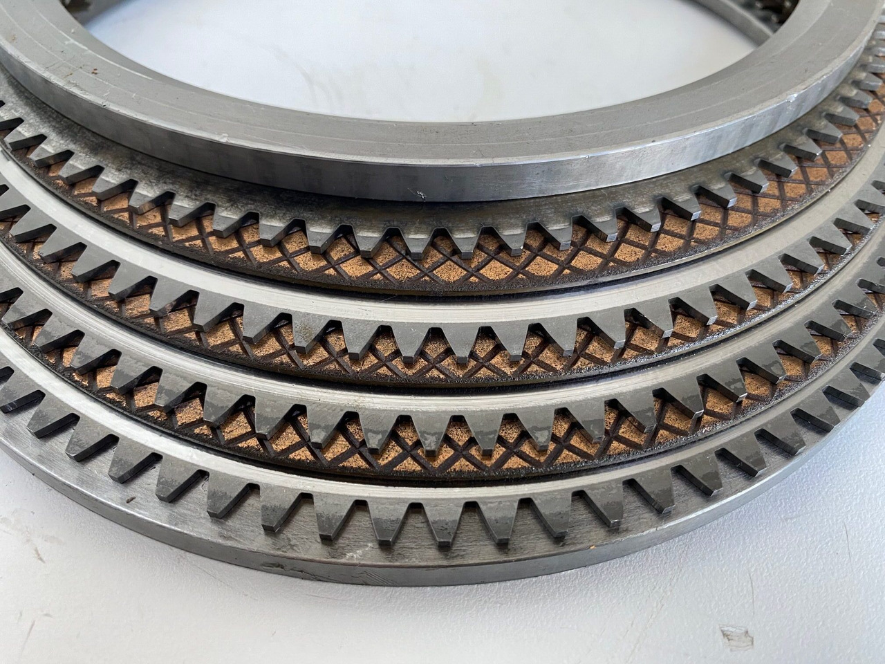 Liebherr Bremslamellensatz ID-Nr.9442349 - ID-944234903. - محرك سوينغ - حفار زحاف: صورة 5 Liebherr Bremslamellensatz ID-Nr.9442349 - ID-944234903. - محرك سوينغ - حفار زحاف: صورة 5