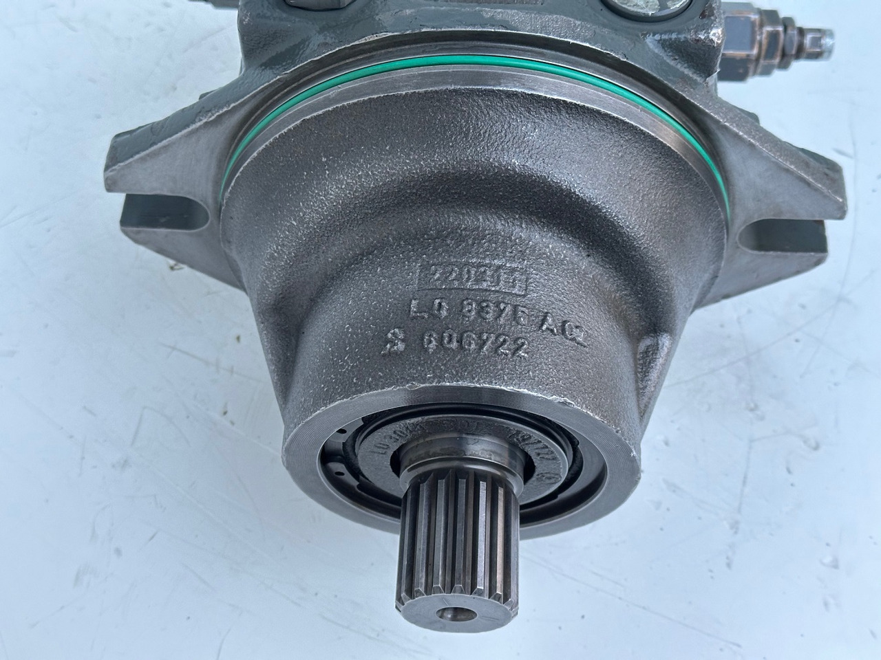محرك سوينغ - حفارة Liebherr Hydraulikeinbaumotor Typ:FMF090.  ID-Nr.10139164 - ID-Nr.11371743. R946 LC, R946 LC-V, R946 NLC, R946 S-HD, R950 LC-V, R950 S-HD, R950.  #11371743.11929#: صورة 13