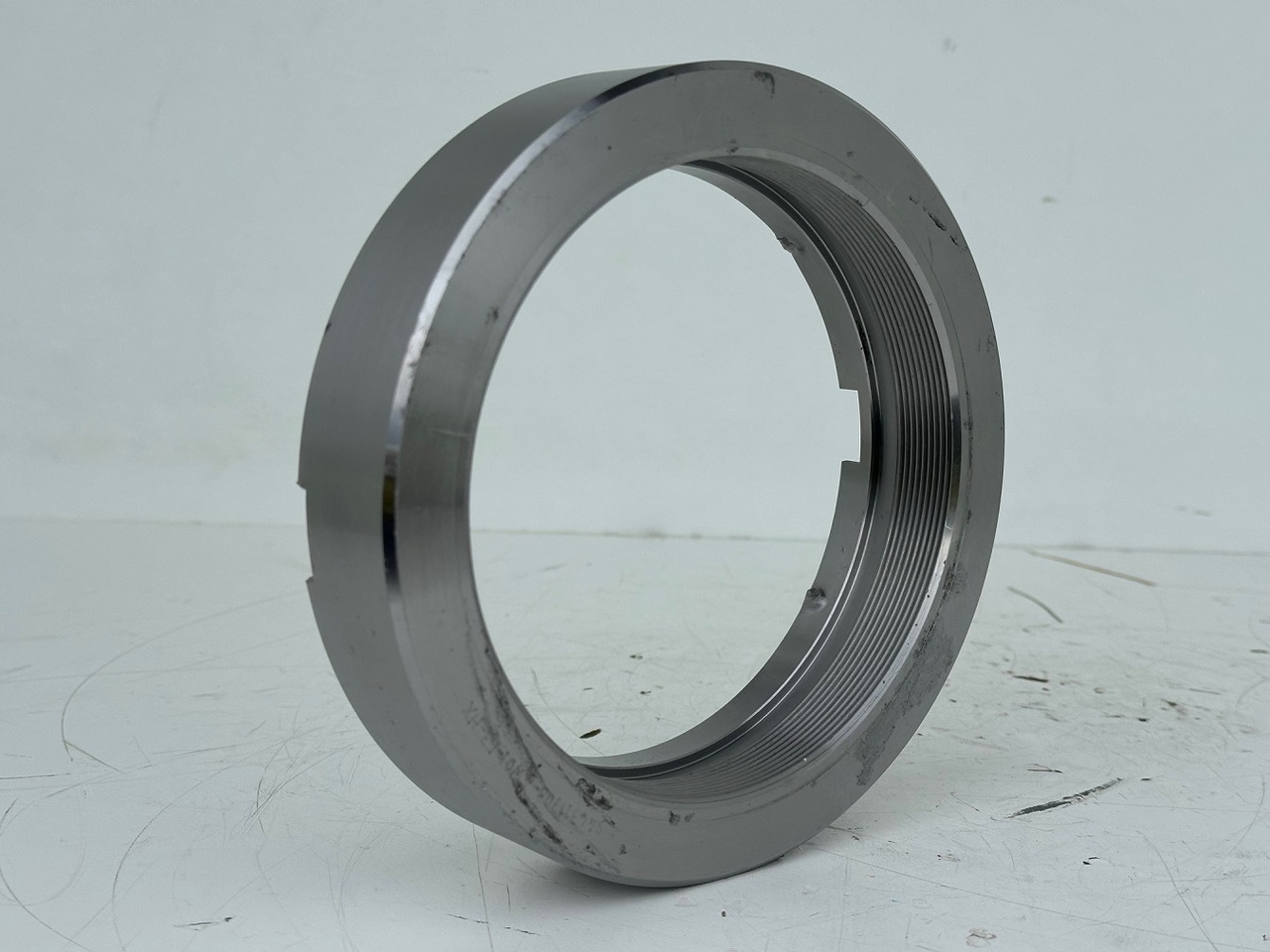 Liebherr Original Nutmutter ID-Nr.9443117 - ID-Nr.944311703. LH110,A974,LOS974,P974,P976,R974,R976,R980,P994,P995,R944,R995. #944311703.31.07# - محرك سوينغ - آلات البناء: صورة 4 Liebherr Original Nutmutter ID-Nr.9443117 - ID-Nr.944311703. LH110,A974,LOS974,P974,P976,R974,R976,R980,P994,P995,R944,R995. #944311703.31.07# - محرك سوينغ - آلات البناء: صورة 4