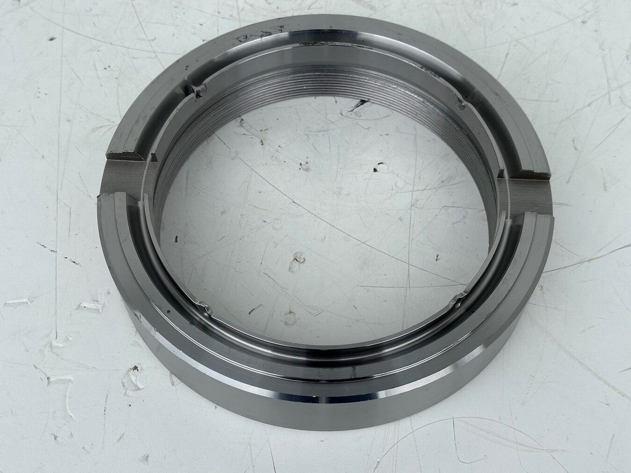 Liebherr Original Nutmutter ID-Nr.9443117 - ID-Nr.944311703. LH110,A974,LOS974,P974,P976,R974,R976,R980,P994,P995,R944,R995. #944311703.31.07# - محرك سوينغ - آلات البناء: صورة 1 Liebherr Original Nutmutter ID-Nr.9443117 - ID-Nr.944311703. LH110,A974,LOS974,P974,P976,R974,R976,R980,P994,P995,R944,R995. #944311703.31.07# - محرك سوينغ - آلات البناء: صورة 1