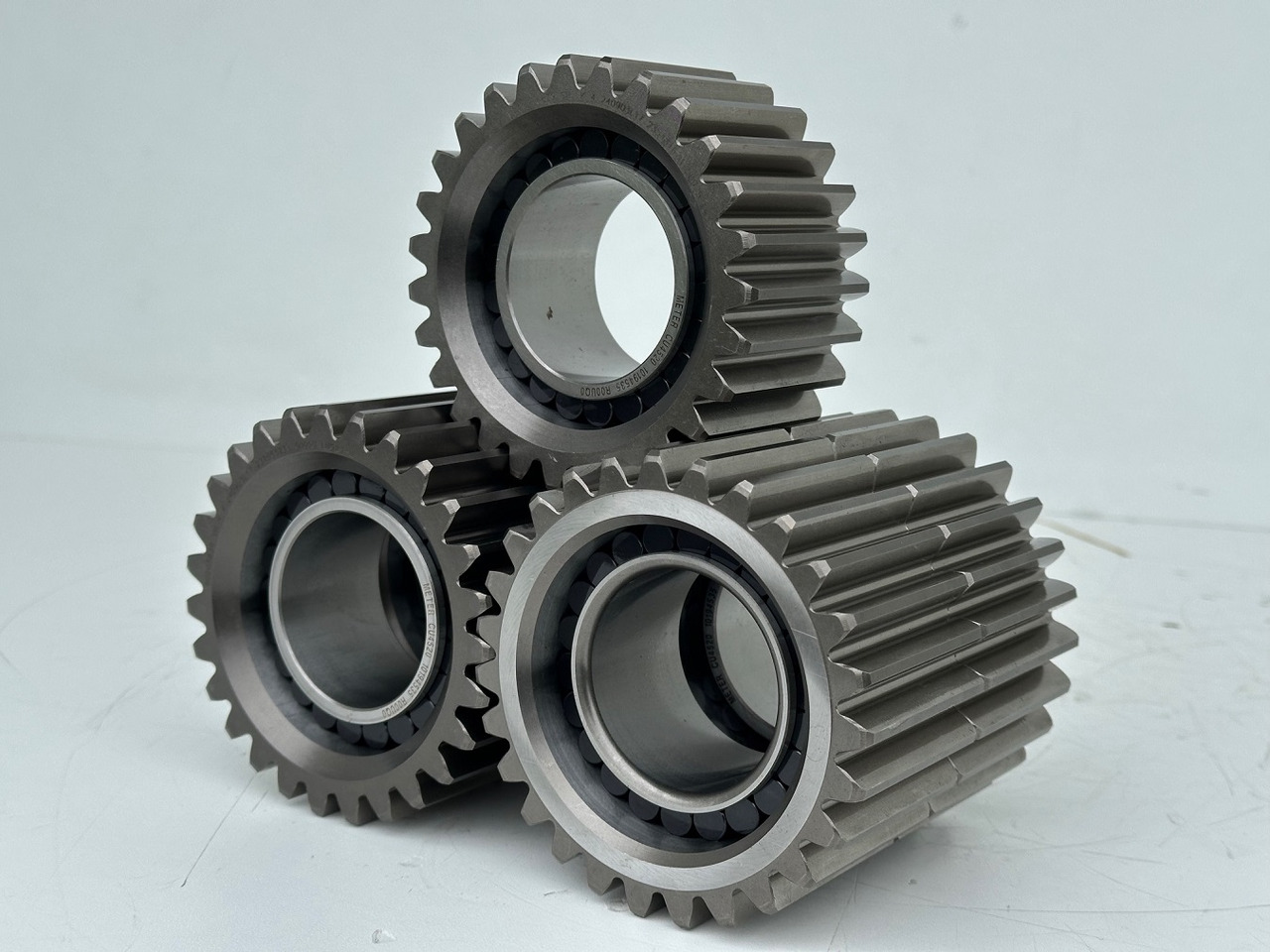 Liebherr Planetenrad ID-Nr.90205840. FAT350P126 - FAT350P138. R920 - R922 - R924 - R925 - R926 - R930 T. #90205840.22.05.01# - محرك السفر - حفار زحاف: صورة 1 Liebherr Planetenrad ID-Nr.90205840. FAT350P126 - FAT350P138. R920 - R922 - R924 - R925 - R926 - R930 T. #90205840.22.05.01# - محرك السفر - حفار زحاف: صورة 1