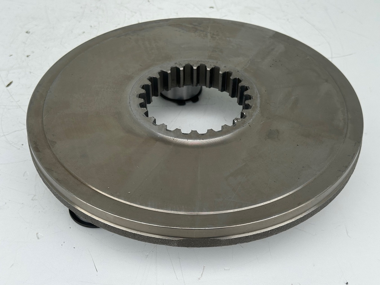 Liebherr Planetenträger ID-Nr.90024938. FAT400P112 -FAT400P130 - FAT400P139. LO1936, LOS926, R926, R928, R930, R934, R936, R940, R944, R946, R950 T. #90024938.L1.6897# - محرك السفر - آلات البناء: صورة 4 Liebherr Planetenträger ID-Nr.90024938. FAT400P112 -FAT400P130 - FAT400P139. LO1936, LOS926, R926, R928, R930, R934, R936, R940, R944, R946, R950 T. #90024938.L1.6897# - محرك السفر - آلات البناء: صورة 4