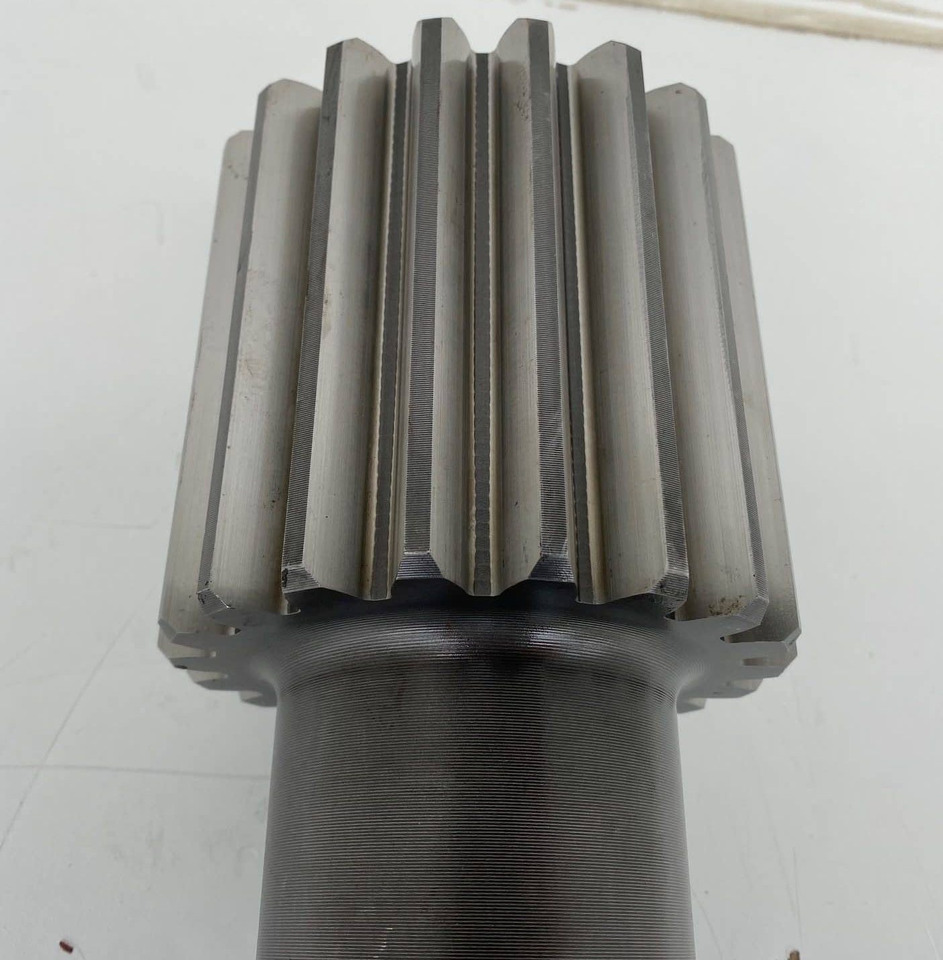 محرك السفر - جرافة Liebherr Sonnenrad ID-Nr.932520001. Typ:FAT600E506. Typ:LU950J-995, PR744L-940.: صورة 9