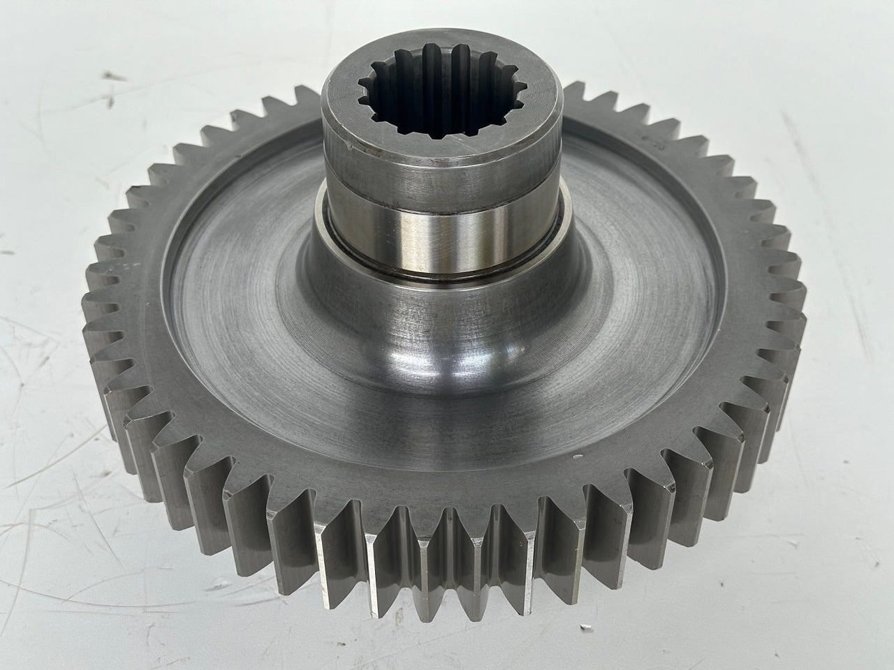 Liebherr Stirnrad ID-Nr.10135600. Pumpenverteilergetriebe Typ:PVG450 C 468. PR776-1296. #10135600.02# - نقل الحركة - آلات البناء: صورة 1 Liebherr Stirnrad ID-Nr.10135600. Pumpenverteilergetriebe Typ:PVG450 C 468. PR776-1296. #10135600.02# - نقل الحركة - آلات البناء: صورة 1