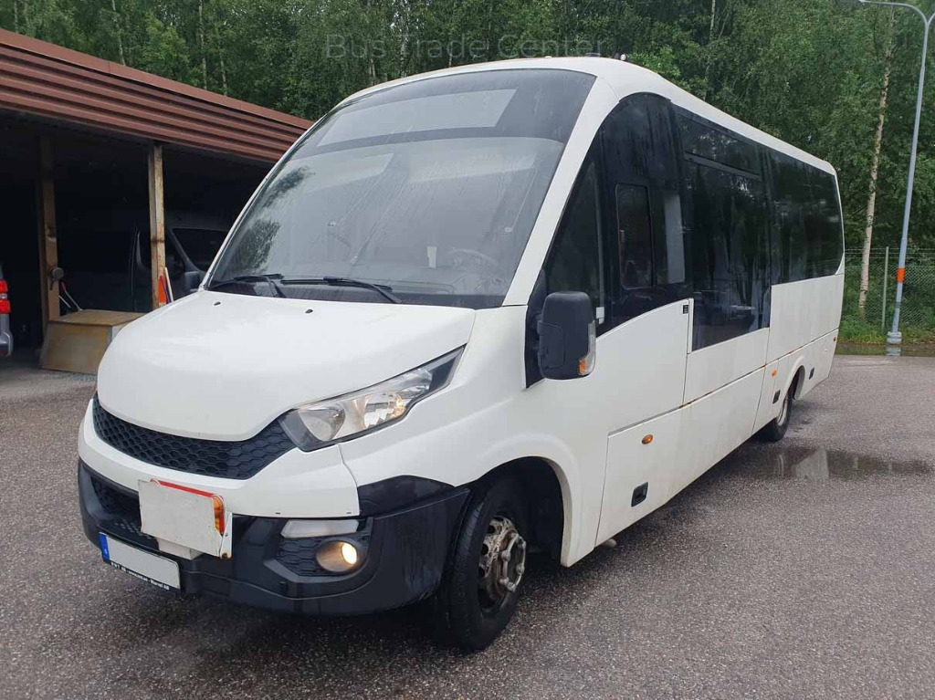 IVECO Rosero FIRST - حافلة صغيرة, ميكروباص: صورة 4 IVECO Rosero FIRST - حافلة صغيرة, ميكروباص: صورة 4