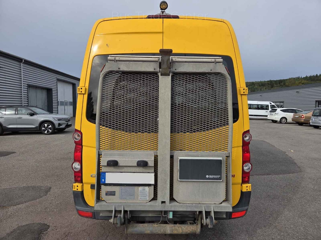 VOLKSWAGEN CRAFTER 50 LR // 8 pcs - حافلة صغيرة, ميكروباص: صورة 5 VOLKSWAGEN CRAFTER 50 LR // 8 pcs - حافلة صغيرة, ميكروباص: صورة 5