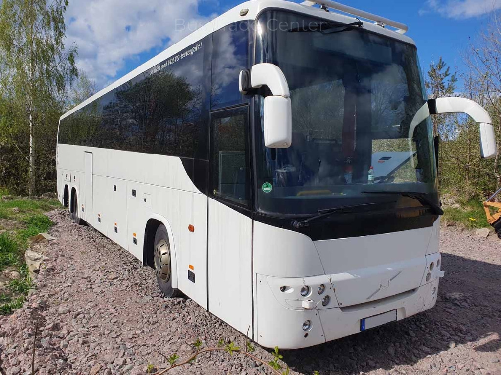 VOLVO 9900 B12B - مركبة كوتش: صورة 1 VOLVO 9900 B12B - مركبة كوتش: صورة 1