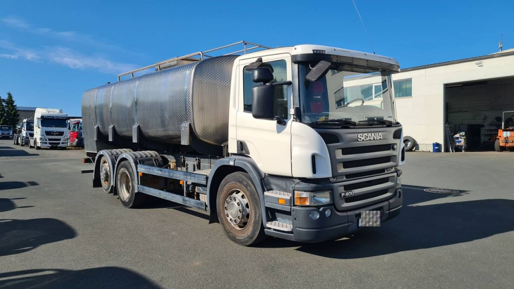 Scania P 400 LB6X2 (Nr. 5185) - شاحنة صهريج: صورة 2 Scania P 400 LB6X2 (Nr. 5185) - شاحنة صهريج: صورة 2