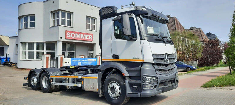 Mercedes-Benz Actros 2542 KING HZ-20R - شاحنة ذات خطاف: صورة 1 Mercedes-Benz Actros 2542 KING HZ-20R - شاحنة ذات خطاف: صورة 1