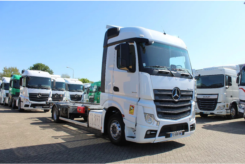 Mercedes-Benz Actros 1845 * EURO6 * 4X2 * BDF * - شاحنة هيكل كابينة: صورة 4 Mercedes-Benz Actros 1845 * EURO6 * 4X2 * BDF * - شاحنة هيكل كابينة: صورة 4