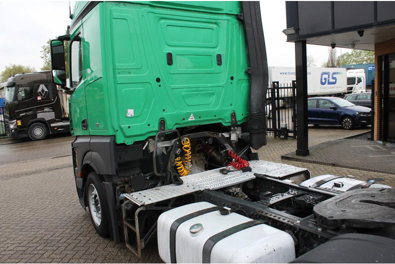 وحدة جر Mercedes-Benz Actros 1942 * 4x2 * 2 TANK * MEGA *: صورة 6