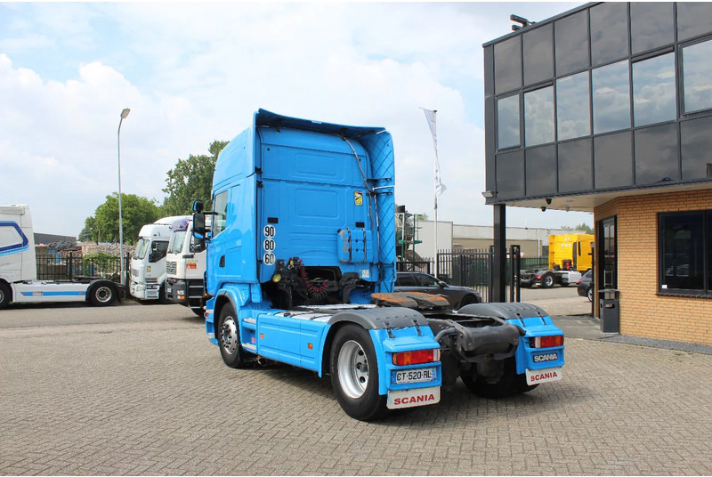 Scania R420 * RETARDER * 2 BED * 4X2 * MANUAL * - وحدة جر: صورة 3 Scania R420 * RETARDER * 2 BED * 4X2 * MANUAL * - وحدة جر: صورة 3
