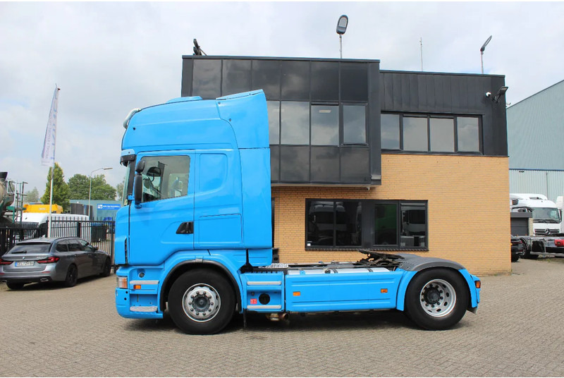 Scania R420 * RETARDER * 2 BED * 4X2 * MANUAL * - وحدة جر: صورة 2 Scania R420 * RETARDER * 2 BED * 4X2 * MANUAL * - وحدة جر: صورة 2