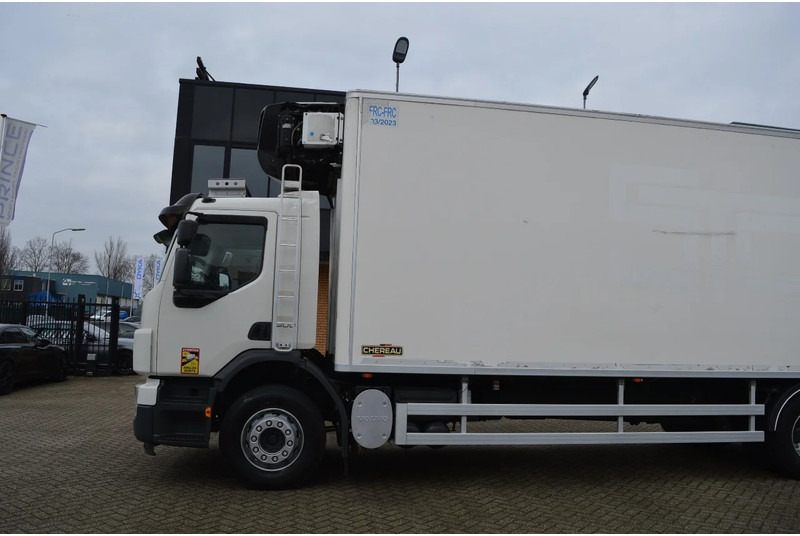 Volvo * EURO5 * CARRIER SUPRA 950MT * 4X2 * - شاحنة الفريزر: صورة 2 Volvo * EURO5 * CARRIER SUPRA 950MT * 4X2 * - شاحنة الفريزر: صورة 2
