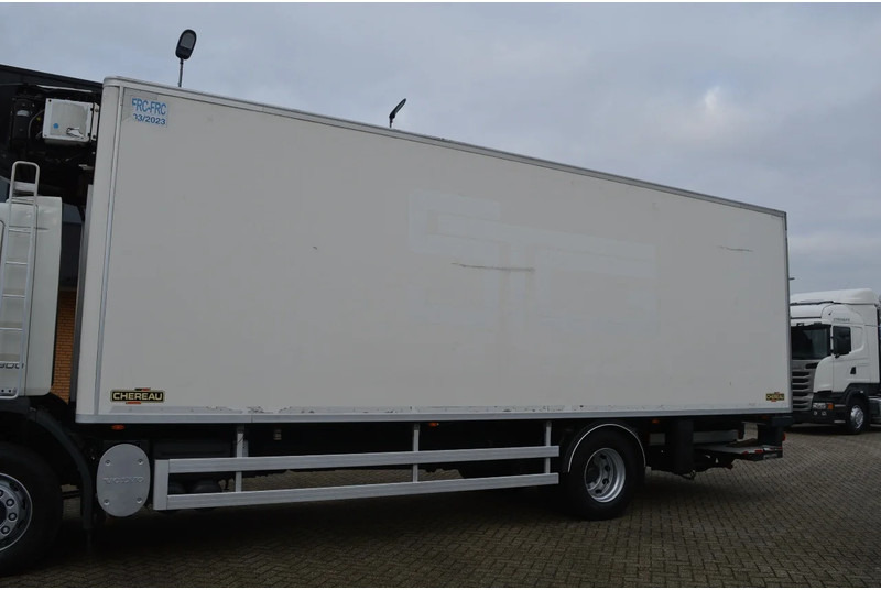 Volvo * EURO5 * CARRIER SUPRA 950MT * 4X2 * - شاحنة الفريزر: صورة 3 Volvo * EURO5 * CARRIER SUPRA 950MT * 4X2 * - شاحنة الفريزر: صورة 3