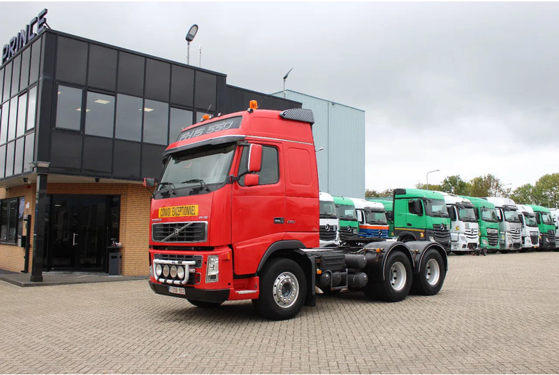 Volvo FH 16.550 * MANUAL * 6X4 * - وحدة جر: صورة 1 Volvo FH 16.550 * MANUAL * 6X4 * - وحدة جر: صورة 1