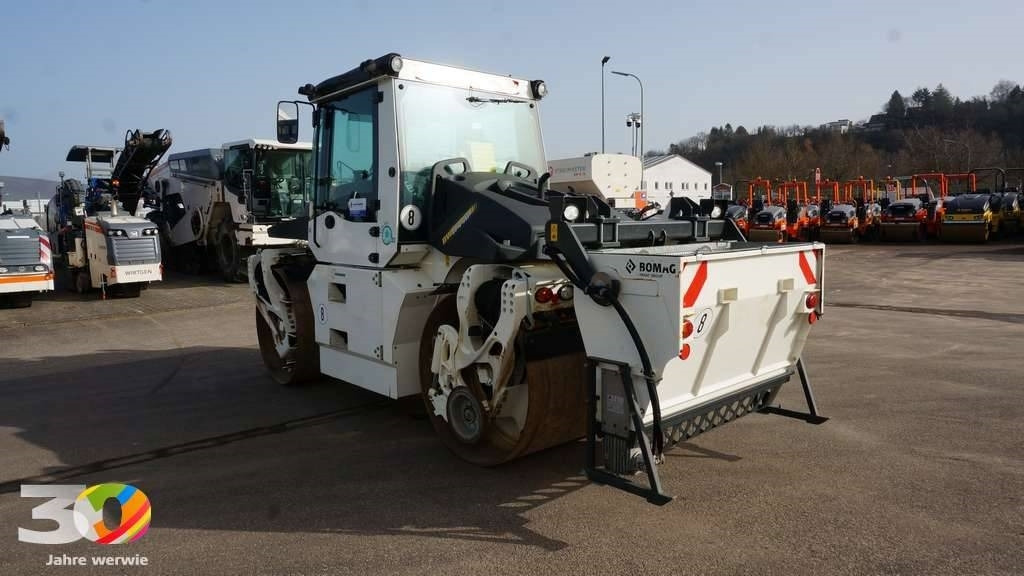 Bomag BW 174 AP-4i AM - مدحلة اسفلت: صورة 4 Bomag BW 174 AP-4i AM - مدحلة اسفلت: صورة 4