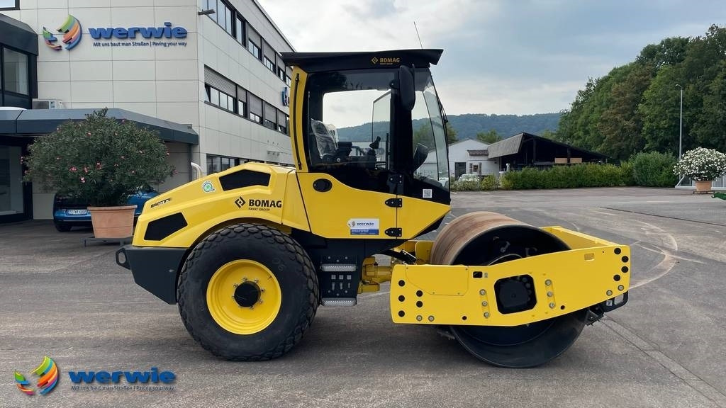 Bomag BW 177 D-5 - مدحلة ضاغطة: صورة 1 Bomag BW 177 D-5 - مدحلة ضاغطة: صورة 1