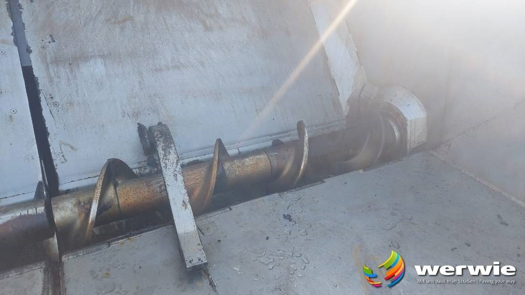 مدادة الأسفلت Vögele MT 3000-3i: صورة 11