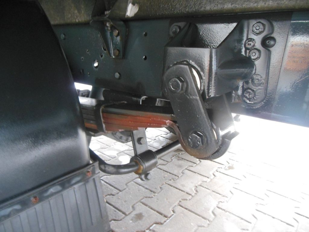شاحنة مغلقة الصندوق Iveco DAILY 60C15: صورة 8
