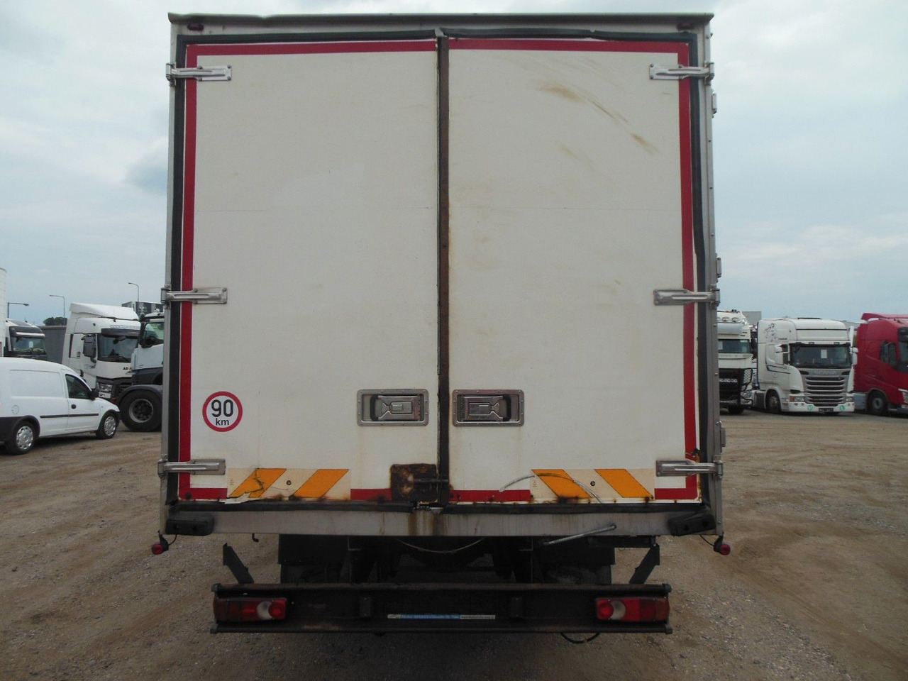 Iveco EUROCARGO 75E14 Iveco EUROCARGO 75E14: صورة 10
