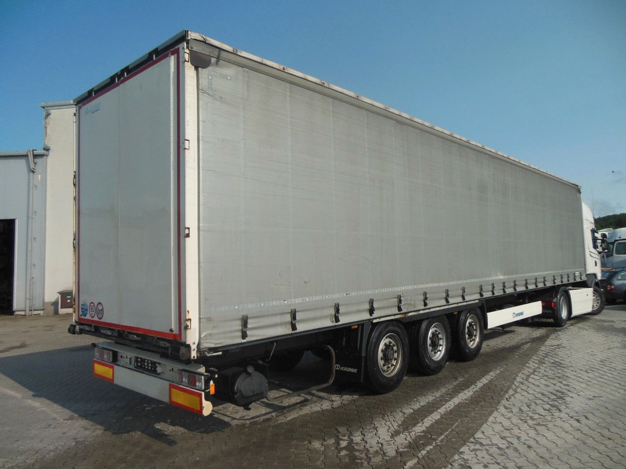 Krone SD, BPW, HUBDACH, LIFT ACHSE, 3 STÜCKS AM LAGER - نصف مقطورة ستارة: صورة 1 Krone SD, BPW, HUBDACH, LIFT ACHSE, 3 STÜCKS AM LAGER - نصف مقطورة ستارة: صورة 1