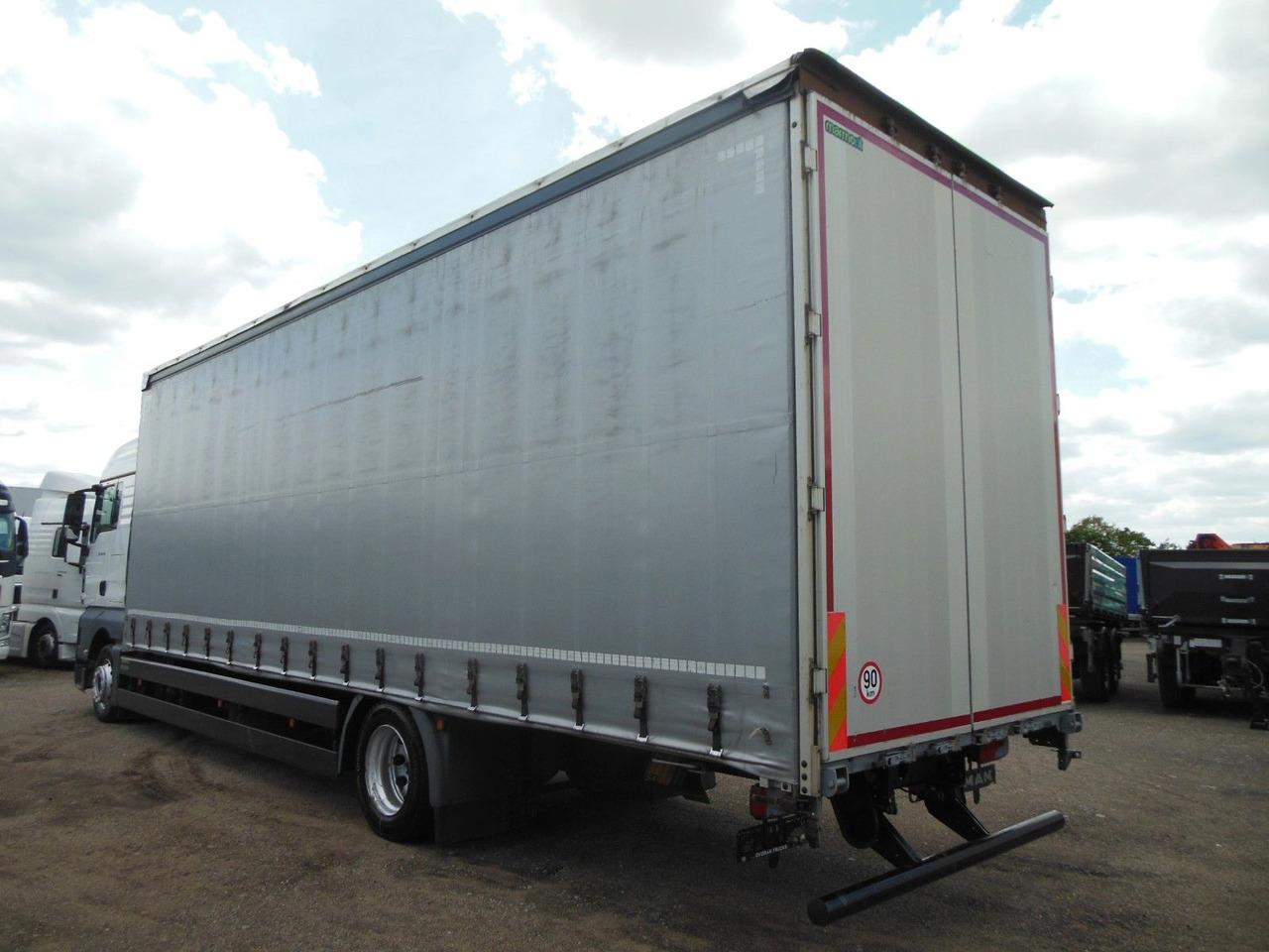 MAN TGX 18.460, XLX, VOLL LUFT, PRITSCHE 9,2M, TOP!! - شاحنة ستارة: صورة 4 MAN TGX 18.460, XLX, VOLL LUFT, PRITSCHE 9,2M, TOP!! - شاحنة ستارة: صورة 4