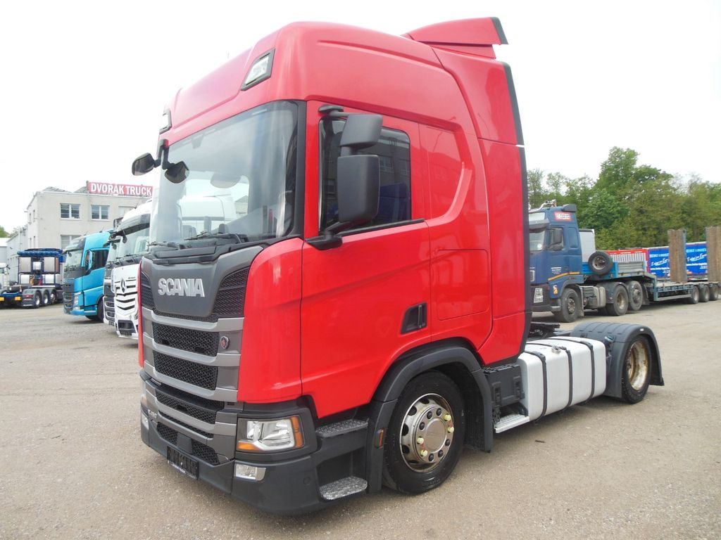 Scania R450 LOWDECK, RETARDER, STANDKLIMA, VOLL LUFT Scania R450 LOWDECK, RETARDER, STANDKLIMA, VOLL LUFT - وحدة جر: صورة 1 Scania R450 LOWDECK, RETARDER, STANDKLIMA, VOLL LUFT Scania R450 LOWDECK, RETARDER, STANDKLIMA, VOLL LUFT - وحدة جر: صورة 1
