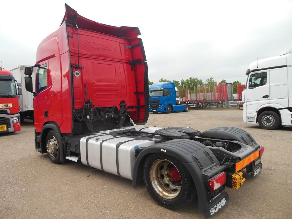 Scania R450 LOWDECK, RETARDER, STANDKLIMA, VOLL LUFT Scania R450 LOWDECK, RETARDER, STANDKLIMA, VOLL LUFT - وحدة جر: صورة 4 Scania R450 LOWDECK, RETARDER, STANDKLIMA, VOLL LUFT Scania R450 LOWDECK, RETARDER, STANDKLIMA, VOLL LUFT - وحدة جر: صورة 4