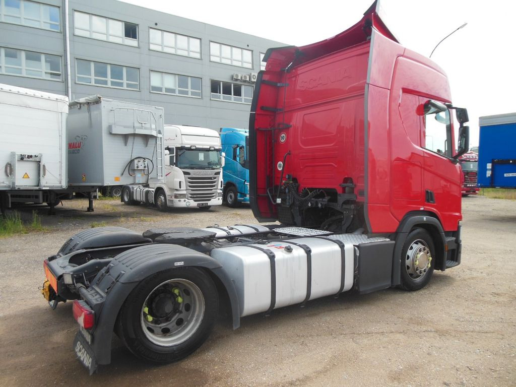 Scania R450 LOWDECK, RETARDER, STANDKLIMA, VOLL LUFT - وحدة جر: صورة 3 Scania R450 LOWDECK, RETARDER, STANDKLIMA, VOLL LUFT - وحدة جر: صورة 3