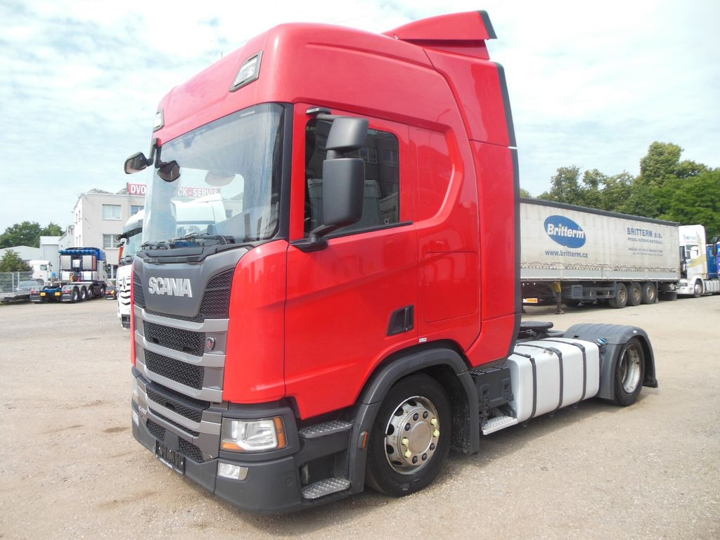 Scania R450 LOWDECK, RETARDER, STANDKLIMA, VOLL LUFT - وحدة جر: صورة 1 Scania R450 LOWDECK, RETARDER, STANDKLIMA, VOLL LUFT - وحدة جر: صورة 1