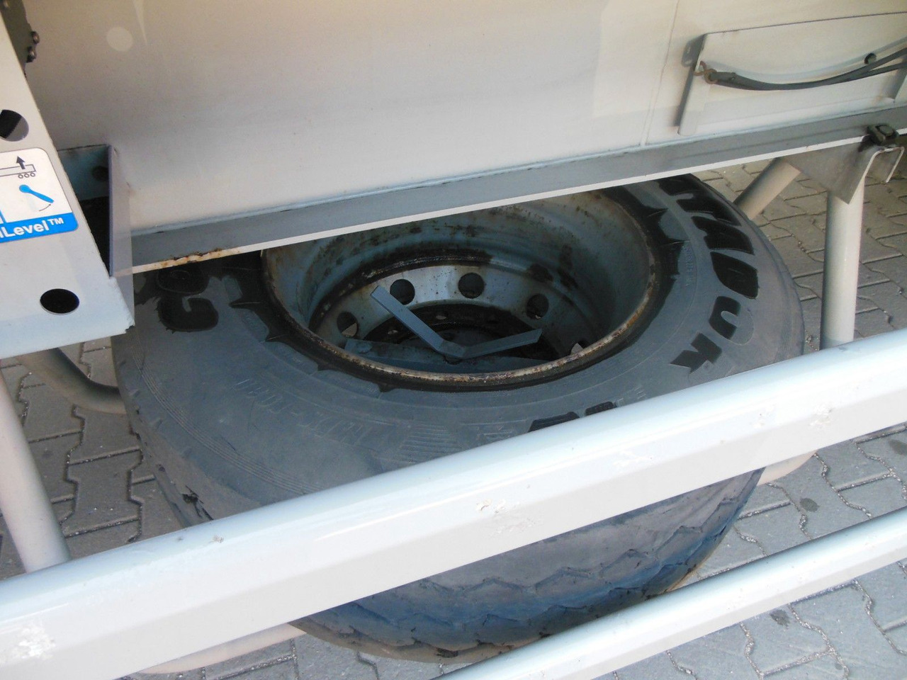 قلابة نصف مقطورة نصف مقطورة قلابة Stas S300CX, 49m3, ADR, 9 TONE ACHSEN,WIE NEUE-TOP!!!: صورة 10 قلابة نصف مقطورة نصف مقطورة قلابة Stas S300CX, 49m3, ADR, 9 TONE ACHSEN,WIE NEUE-TOP!!!: صورة 10