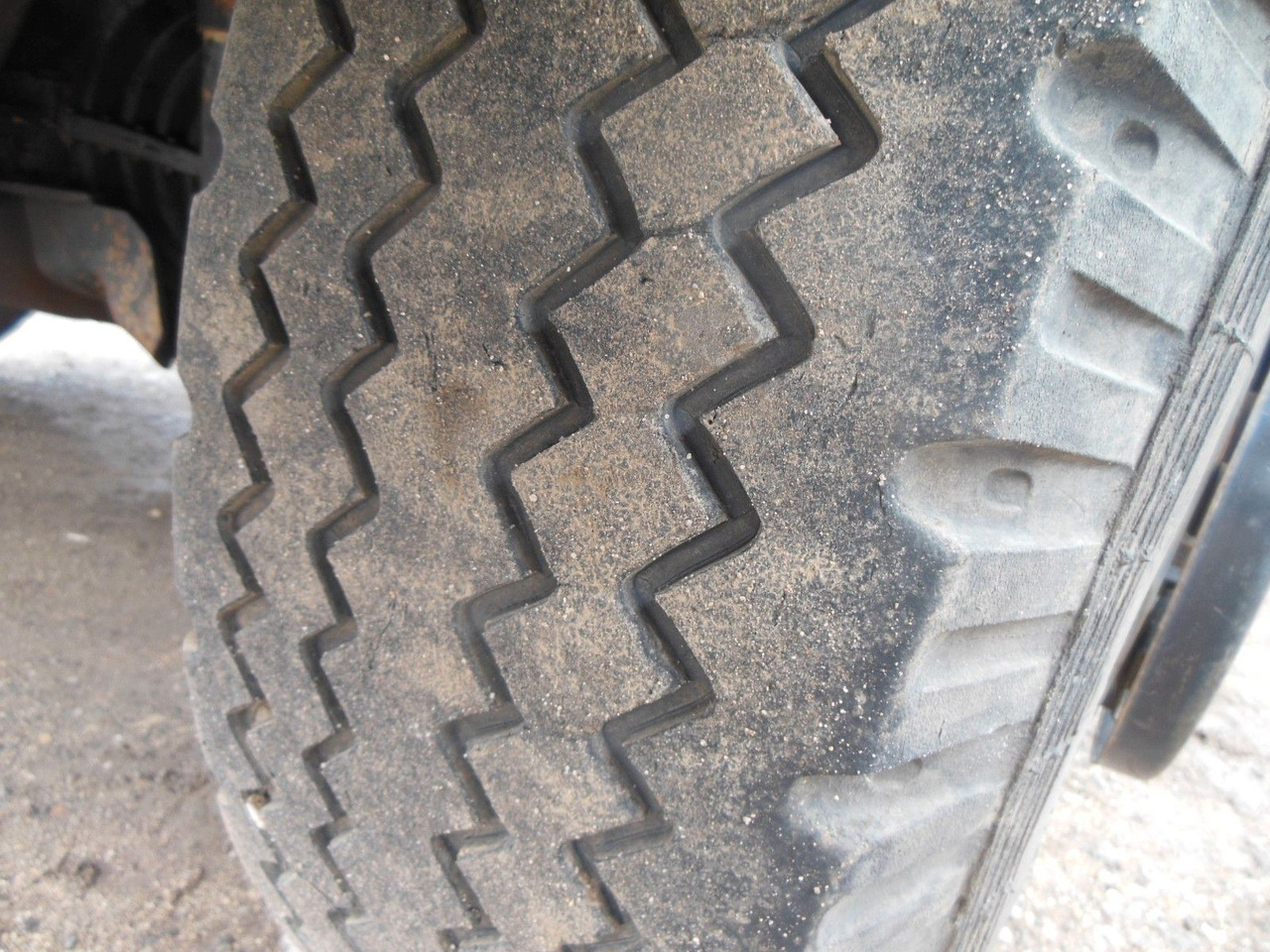 Tatra T 815, 6x6 - شاحنة قلاب: صورة 5 Tatra T 815, 6x6 - شاحنة قلاب: صورة 5