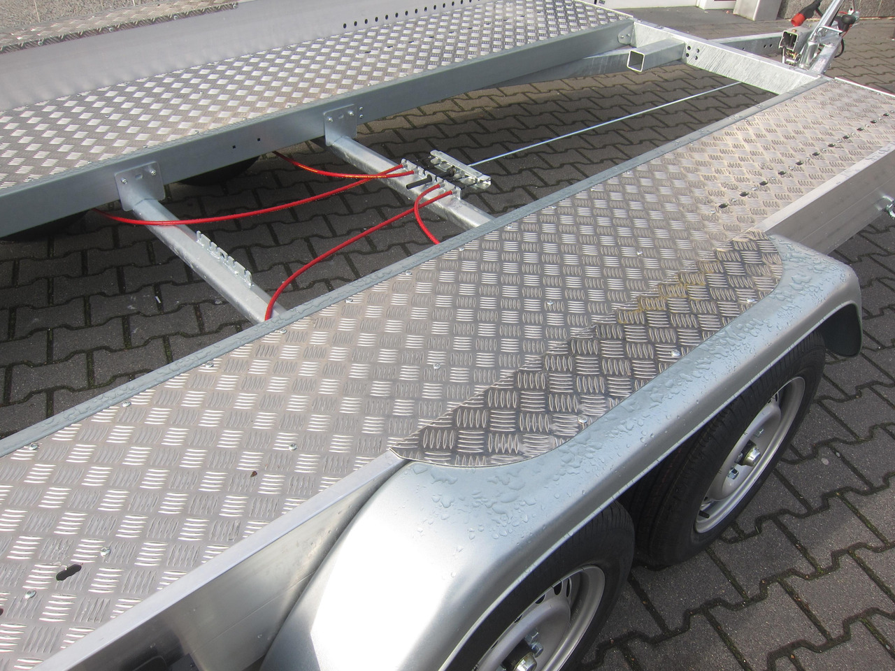 مقطورة شحن نقل السيارات Anssems AMT ECO 2000 light 400x188x18cm (XL) Alurampen 2000kg Wohnmobilanhänger Januar Aktion: صورة 9