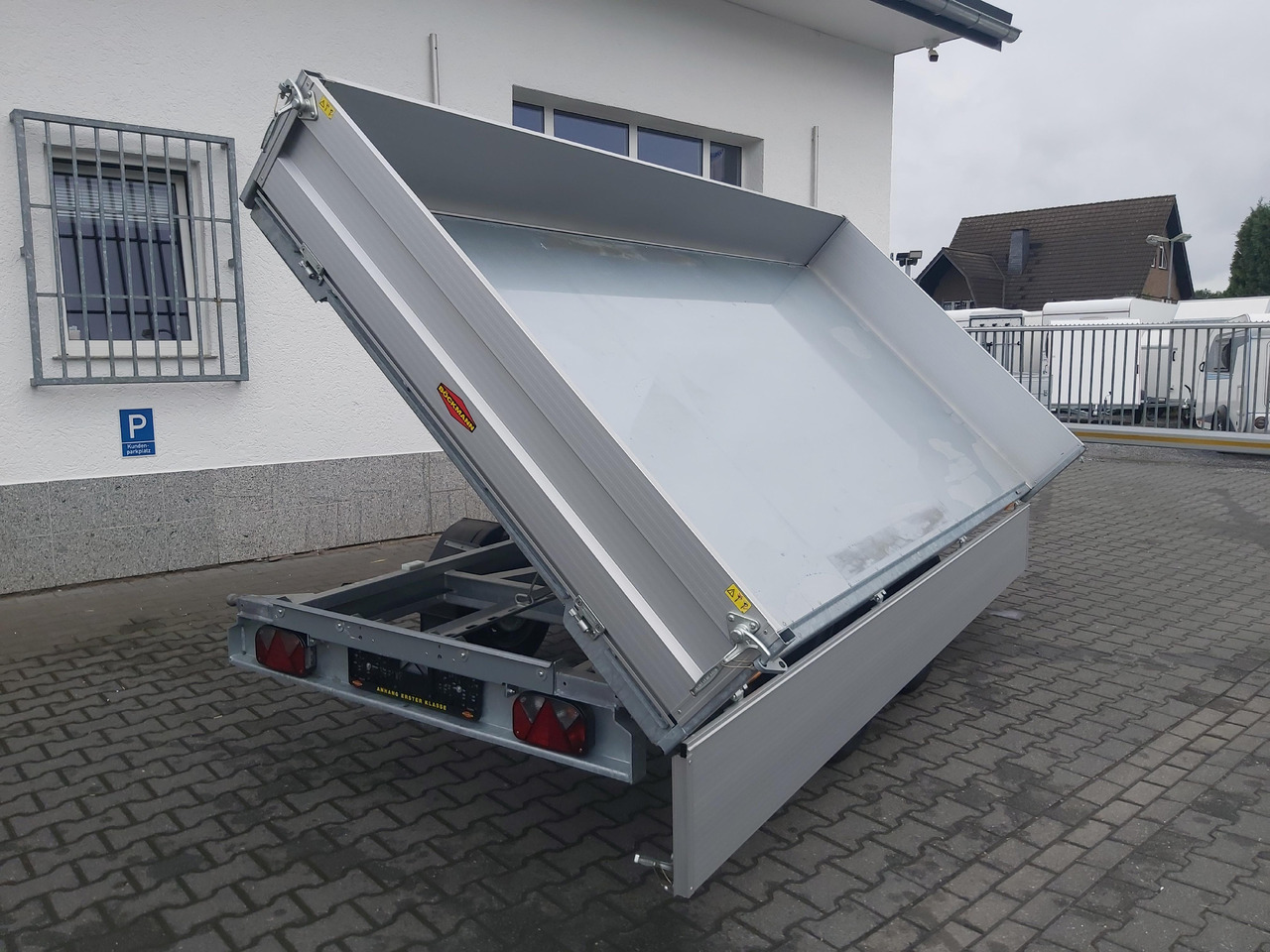 مقطورة قلاب Böckmann Kipper DK AL 3718/35 Profi 374x180x35cm Elektrisch + NHP (L) 3500kg Modell 2024: صورة 10