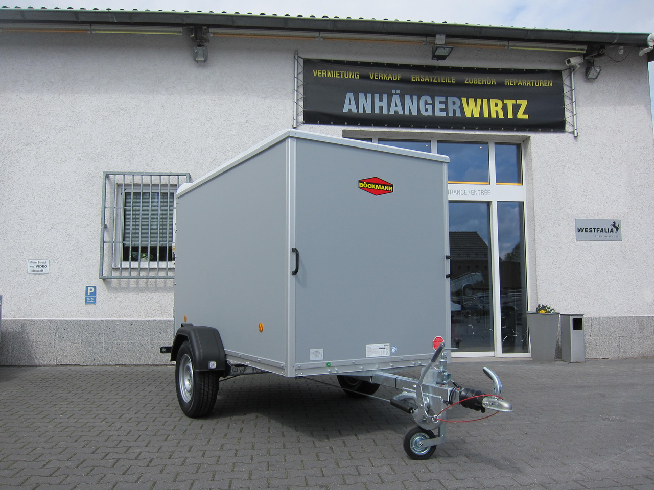 Böckmann Koffer KT 2513/135 251x130x152cm grau (S) 1350kg AKTION Modell 24 - مقطورة صندوق مغلق: صورة 4 Böckmann Koffer KT 2513/135 251x130x152cm grau (S) 1350kg AKTION Modell 24 - مقطورة صندوق مغلق: صورة 4