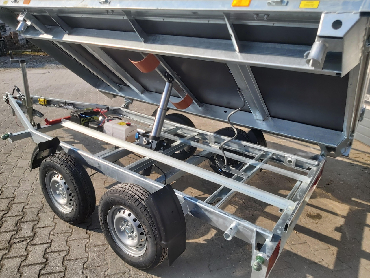 مقطورة قلاب Cheval Liberte Debon Kipper PW 2.4 Basic Elektro 305x180x35cm 2600kg Modell 2024: صورة 8