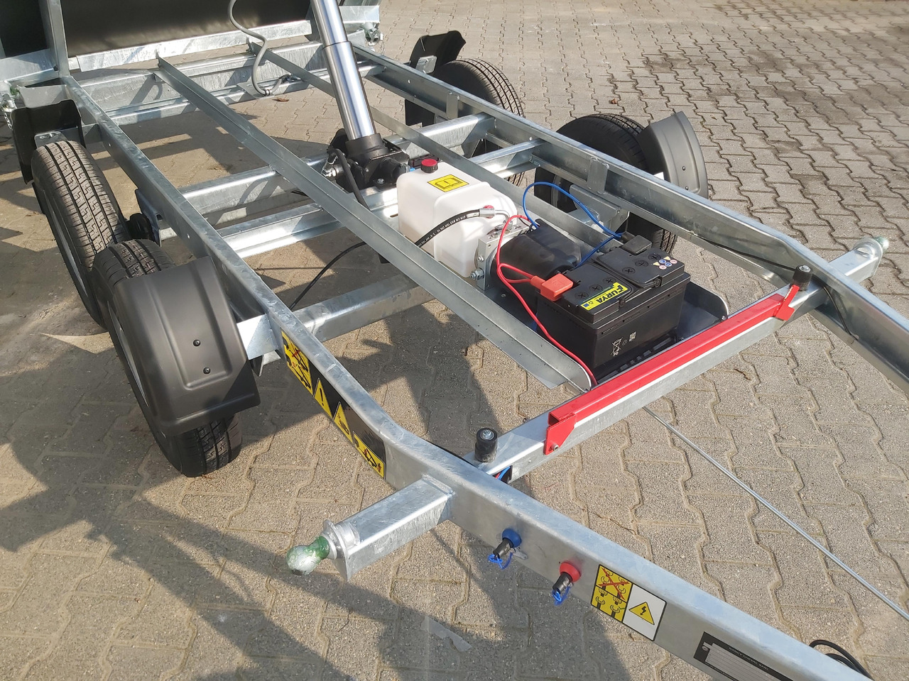 Cheval Liberte Debon Kipper PW 2.4 Basic Elektro 305x180x35cm 2600kg Modell 2024 - مقطورة قلاب: صورة 5 Cheval Liberte Debon Kipper PW 2.4 Basic Elektro 305x180x35cm 2600kg Modell 2024 - مقطورة قلاب: صورة 5