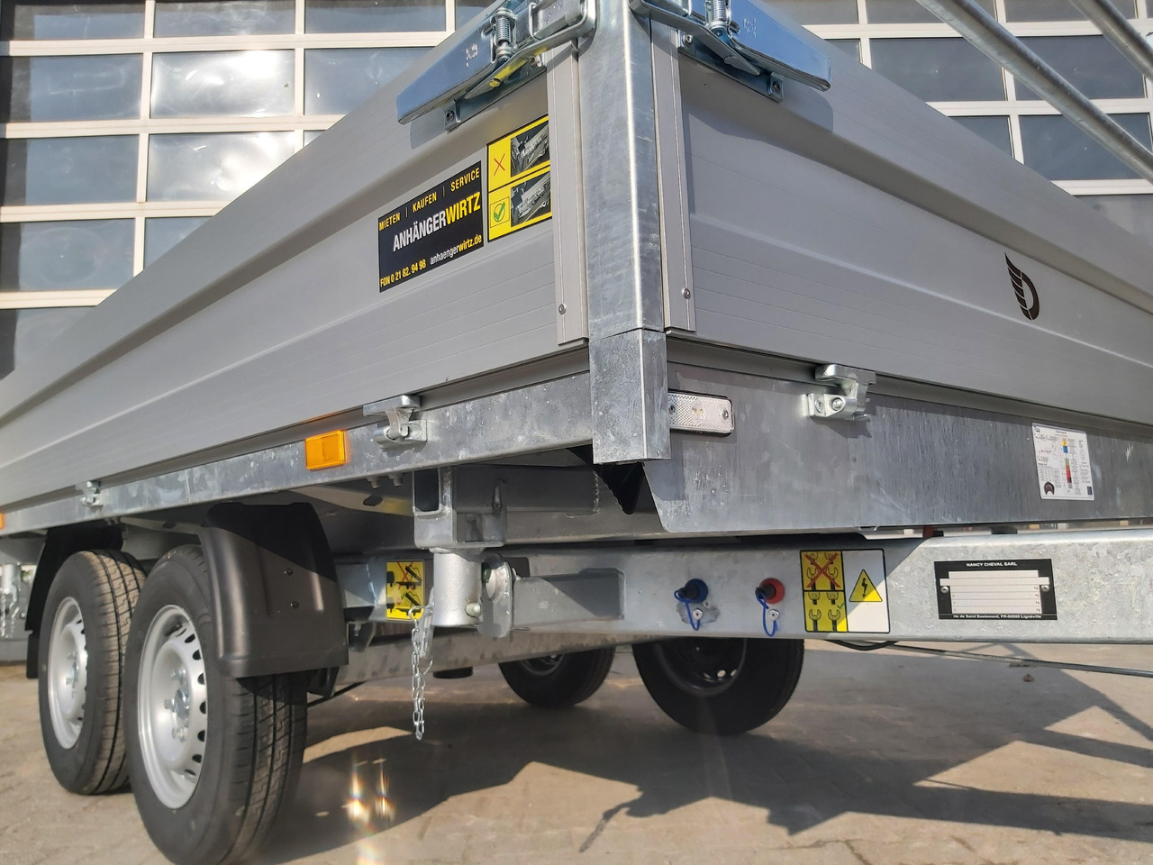 Cheval Liberte Debon Kipper PW 2.4 Basic Elektro 305x180x35cm 2600kg Modell 2024 - مقطورة قلاب: صورة 4 Cheval Liberte Debon Kipper PW 2.4 Basic Elektro 305x180x35cm 2600kg Modell 2024 - مقطورة قلاب: صورة 4