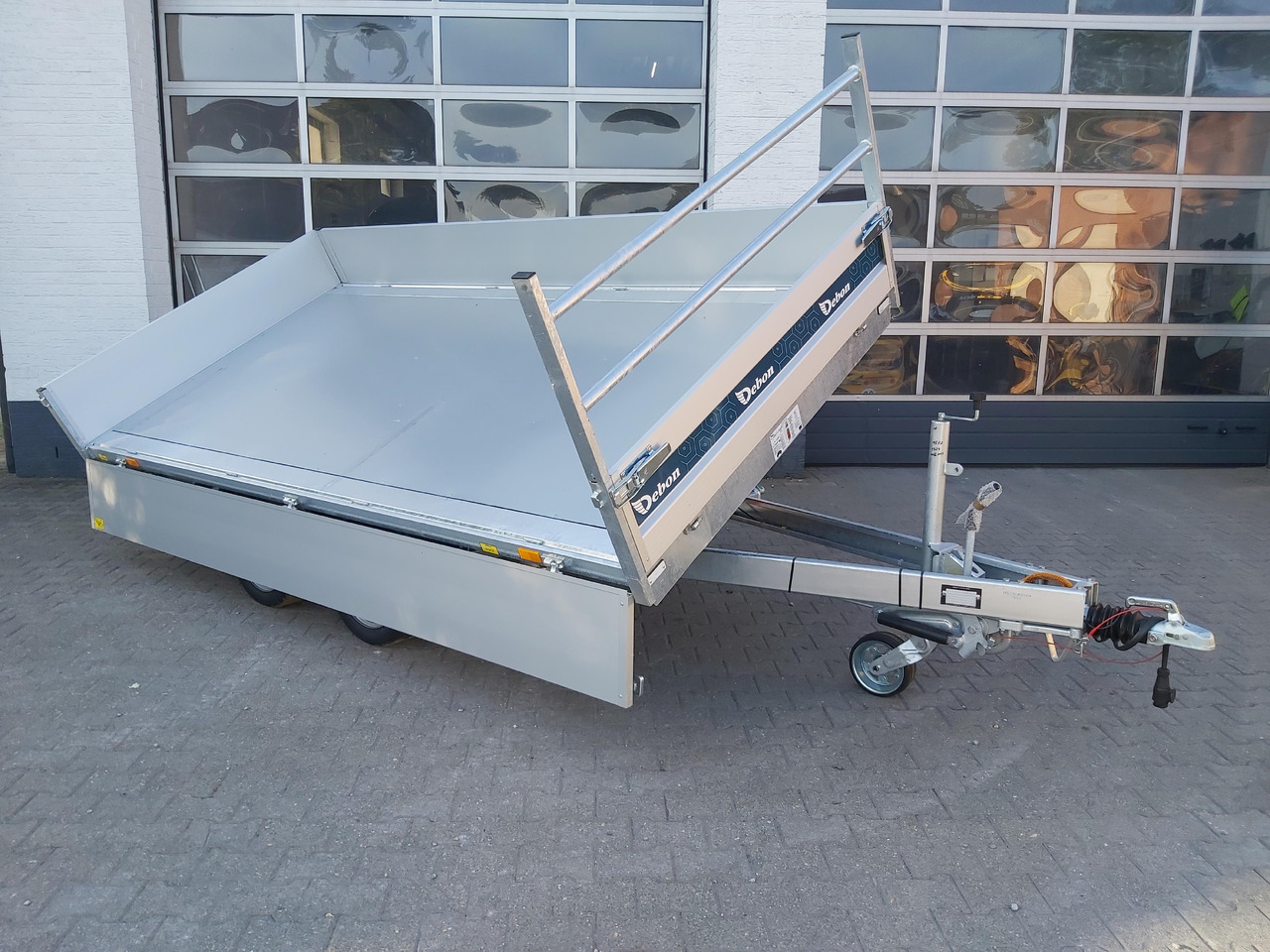 Cheval Liberte Kipper PW 3.6 Elektro Profi Rampen Stützen 360x180x35 3500kg Top Aktion - مقطورة قلاب: صورة 4 Cheval Liberte Kipper PW 3.6 Elektro Profi Rampen Stützen 360x180x35 3500kg Top Aktion - مقطورة قلاب: صورة 4