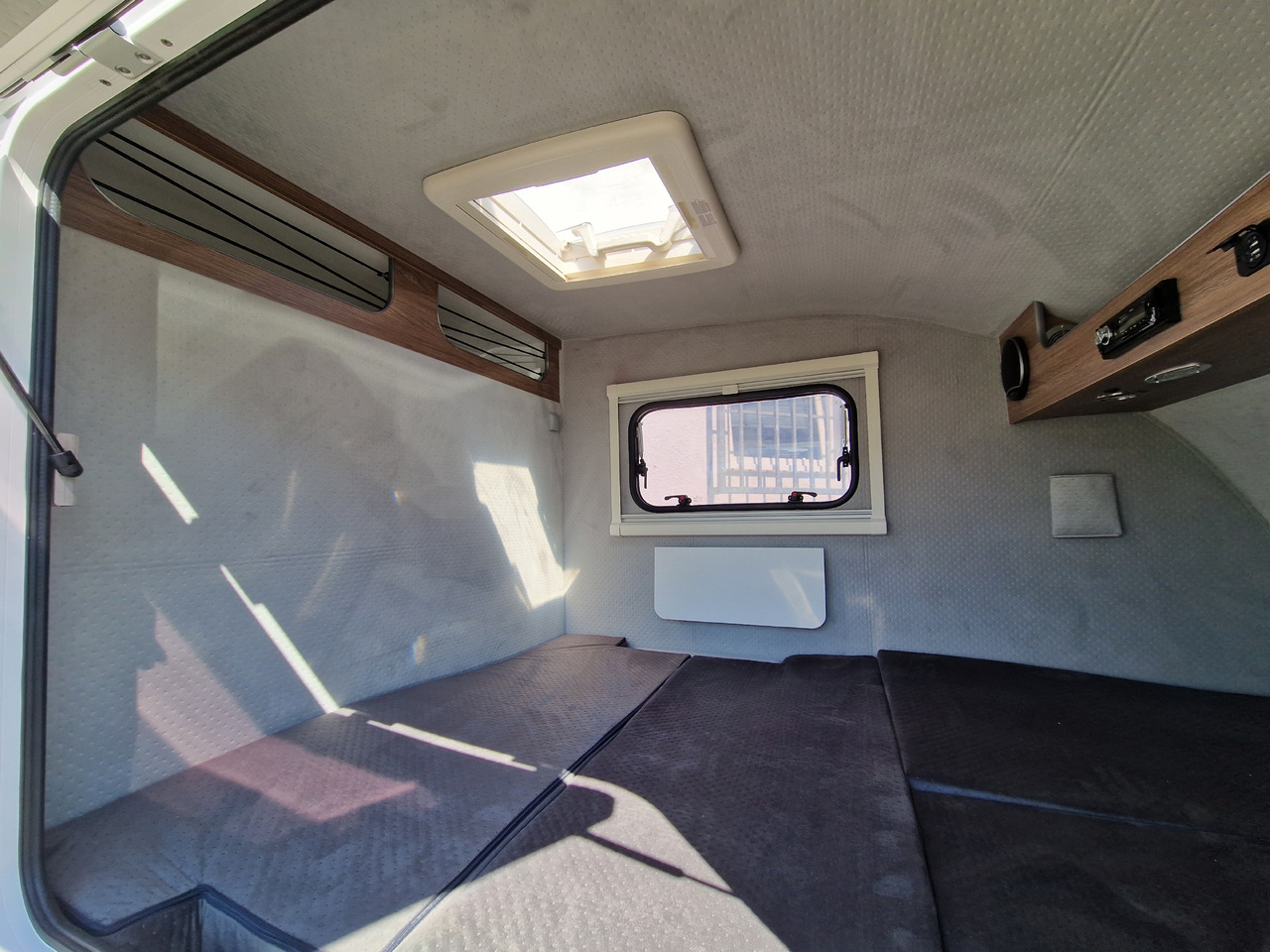 كرفان سحب Mini Camper Mini Tommy TMC25 252x140x121cm aero V1 Küche 12V/230V 100km/H 750kg gebremst Modell 24: صورة 22