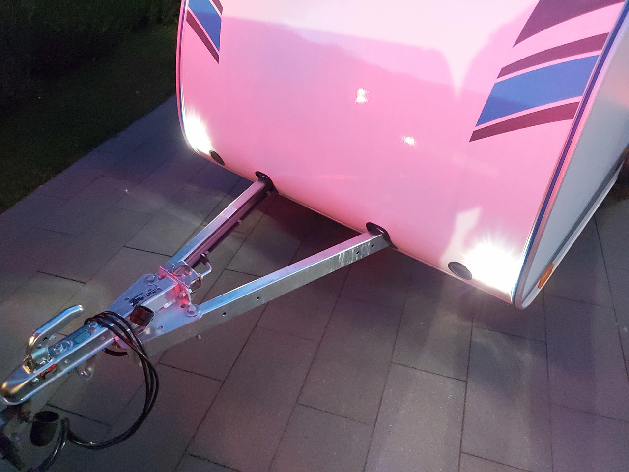 كرفان سحب Mini Camper Mini Tommy TMC25 Basic V1 252x140x121cm Küche 100km/H 750kg ohne Bremse Winter Aktion: صورة 15